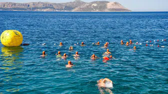 Meis-Kaş Yüzme Maratonu'nda Kulaçlar Dostluk ve Barış İçin Atıldı