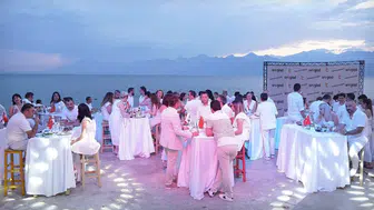 Antalya'da "Beyaz" Konseptli Gece! ANTGİAD Üyeleri Yaza Merhaba dedi