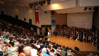 Akdeniz Üniversitesi 10. Dönem Diş Hekimlerini Uğurladı