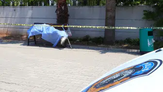 Antalya Adliyesi Önünde Acı Ölüm! Duraktaki Bankta Hareketsiz Bulundu