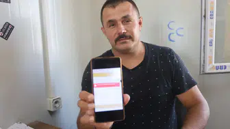 Sağlık Sisteminde Ölü Göründüğünü Belirten Depremzede Çözüm Bekliyor