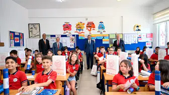 Antalya’da 484 Bin 576 Öğrenci İçin Karne Heyecanı