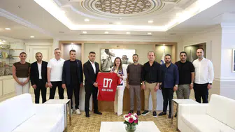 52 Milyon TL'lik Destek Sonrası Antalyaspor'dan Özdemir'e Ziyaret