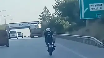 Mersin Otoyolunda Tek Teker Şov Pahalıya Patladı: 46 Bin TL Ceza!