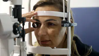 10 Saniyelik Lazerle Kornea Naklından Kurtuldu