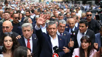 YENİ Parti'de İlk Toplantı Sona Erdi: Özgür Özel'den İlk Açıklamalar Geldi