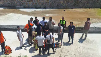 Hatay'da Köprüden Uçan Çocuk 7 Metreden Yere Çakıldı