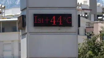 Antalya Kavruluyor! Termometreler 44 Dereceyi Gördü