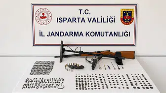 Isparta'da Tarihi Eser Operasyonu: Evden Koca Bir Müze Çıktı!