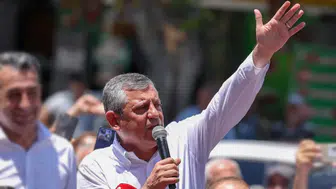CHP'de Tarihi Gün: Özgür Özel Son Kez mi Kürsüye Çıkacak?