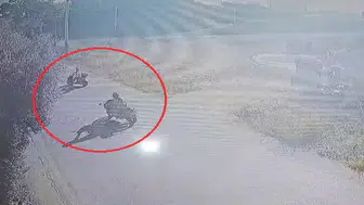 Manavgat'ta Motosiklet Kazası: İki Sürücü Yaralandı