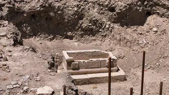 Sağlık Merkezi İnşaatında Tarihi Keşif! Çalışmalar Durdu