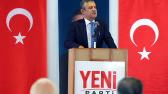Özgür Özel Liderliğindeki YENİ Parti'den Bağış Kampanyası