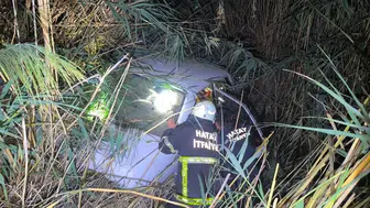 Hatay'da Otomobil Sulama Kanalına Uçtu: 1 Yaralı!