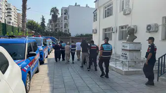 Mersin'de Fuhuş Yaptıran Çeteye Darbe: 5 Kişi Tutuklandı