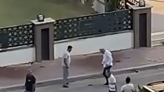 YENİ Parti Milletvekiline Sokak Ortasında Bıçaklı Saldırı!