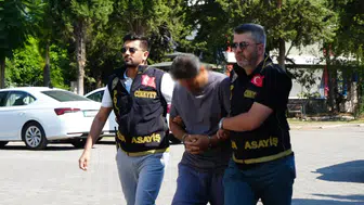 Antalya Havalimanı'nda Sevgilisini Öldüren Emekli Polis Adliyede