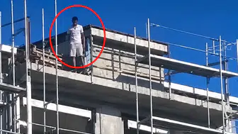Manavgat'ta Çatıda Alacak Eylemi: Dekontu Gören İşçi İndi