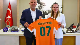 Alanyaspor Yönetiminden Büyükşehir Belediyesi'ne Ziyaret