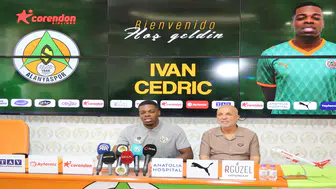 Alanyaspor Yeni Golcüsüne Kavuştu: Ivan Cedric İmzayı Attı