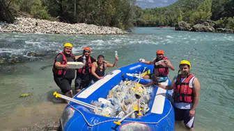 Manavgat'ta Raftingi Bırakıp Çöp Topladılar! Botlar Plastik Atık Doldu