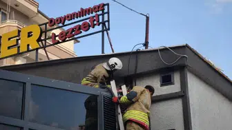 Hatay'da Dönercide Çıkan Alevler Paniğe Neden Oldu