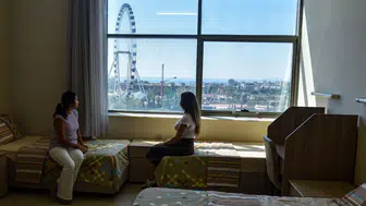 Kiraların 40 Bin Lirayı Aştığı Bölgede Deniz Manzaralı Üniversite Yurdu