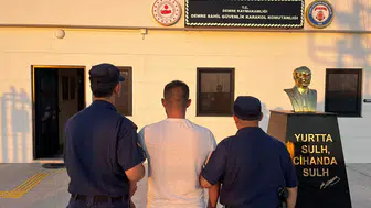 Yasa Dışı Yollarla Giren KKTC Vatandaşı Demre'de Yakalandı