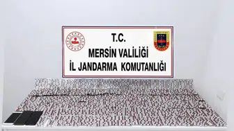 Mersin'de Zehir Tacirlerine Baskın: 4 Bin 172 Hap Ele Geçirildi