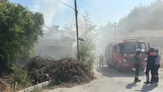 Burdur'da Ev Yangını: Korku Dolu Anlar Yaşandı!