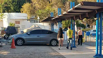 15 Yaşındaki Çocuk Falez Açıklarında Mahsur Kaldı! Deniz Polisi Kurtardı