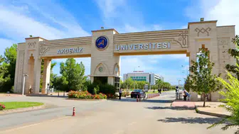 Akdeniz Üniversitesi Öğrencilerine Müjde: 19 Ekim'de Yemek ve Müzik Ücretsiz!