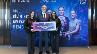 Mersinli Liselilerden Büyük Başarı! Moonlight Türkiye Birincisi Oldu!