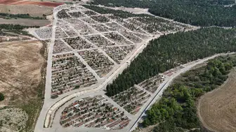 "Ölüm De mi Parayla?": Adana'da 49 Bin Liralık Mezar Yeri Ücretine Tepki