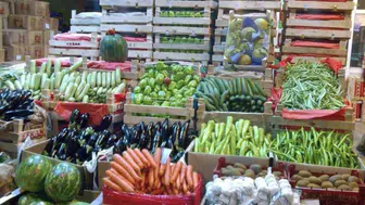 Antalya Halinde Fiyatlar Belli Oldu! Kilosu 2 Bin TL’yi Gördü