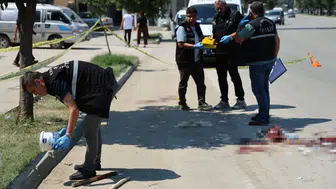Adana'da Adliye Çıkışı Kanlı Kavga: 1 Ölü, 5 Yaralı