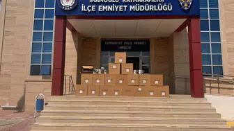 İmamoğlu'nda Polis Uygulaması: Uyuşturucu ve Kaçakçılık Operasyonu