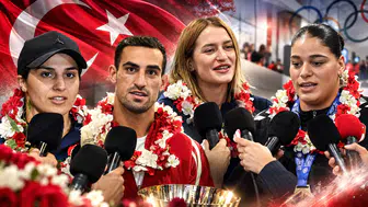 Şampiyon Boksörler Yurda Döndü! Gökyüzünde Özel Anonslu ve çiçekli Karşılama!