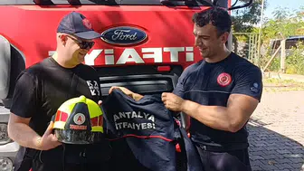 Alman İtfaiyeci Tatil İçin Geldi, Manavgatlı Meslektaşlarıyla Buluştu