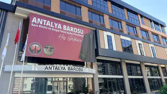 Antalya Barosu’nun 100. Yılında Sahne Avukatların Olacak
