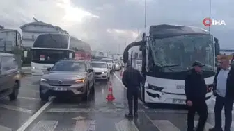 Manavgat’ta Zincirleme Kaza: Otel Servisi Kamyona Çarptı!
