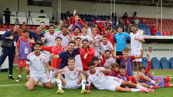 Kepezspor Evinde Hata Yapmadı: Uşakspor'u 2-0 Yendi