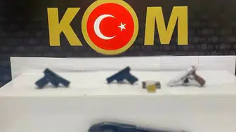 Isparta'da Kaçakçılık ve Silah Operasyonu: Çok Sayıda Ürün Ele Geçirildi