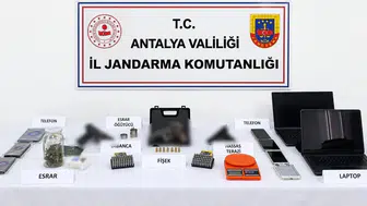 Kumluca'da Jandarmadan Uyuşturucu ve Silah Operasyonu: 5 Gözaltı
