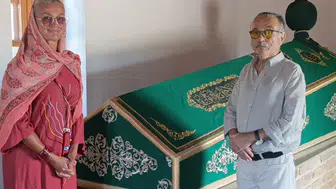 Bucakşeyhler'de Seyit Zekeriyya Türbesi Açıldı! Tuğba Özay Köyün Adının Hikayesini Anlattı