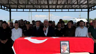 Girne'de Gemi Faciasında Hayatını Kaybeden Üniversiteli Gönül Tarsus'ta Son Yolculuğuna Uğurlandı!