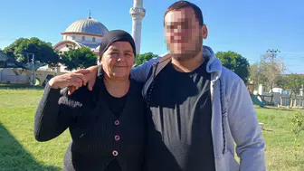 Antalya'da Fatma Anne Otizmli Oğlu İçin Özel Eğitim Desteği Bekliyor