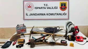 Isparta'da Tarihi Eser Kaçakçılığı Operasyonları: 3 Ayda 20 Şüpheli Hakkında İşlem Yapıldı