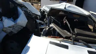 Kepez'de Direksiyonu Kırdı, Karşı Şeride Fırladı! 3 Araç Birbirine Girdi: 2 Yaralı