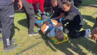 Alanya'da Yolcu Midibüsü ile Otomobil Çarpıştı: 2 Yaralı